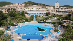 Cap Esterel Mer Sport et Nature, dans village Pierres et Vacances
